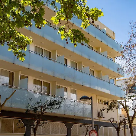 Ona Aparthotel 4*
