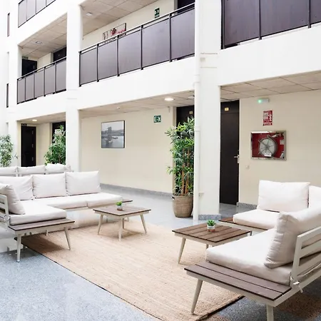 Ona Apartahotel